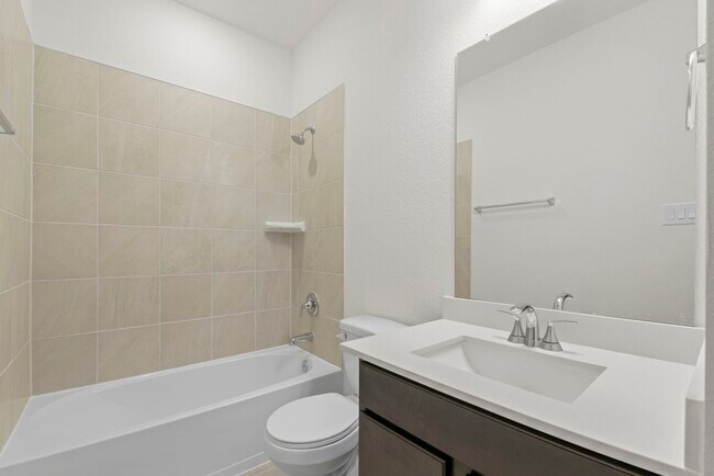 Building Photo - 4908 Vida Vis Dr