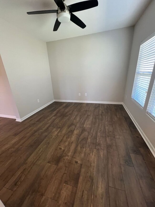 Building Photo - Large 3BR, 2BA in Windsor Plantation