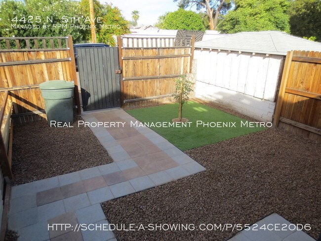 Building Photo - UPTOWN HOME WITH PRIVATE YARD!