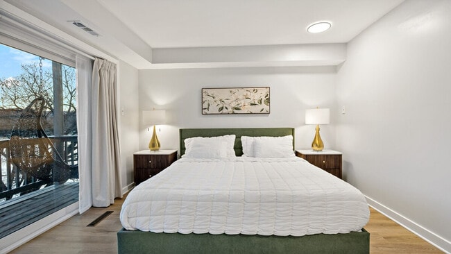 Building Photo - 3590 Water St NW