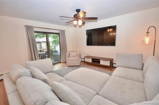 Building Photo - 99 Richmond Blvd