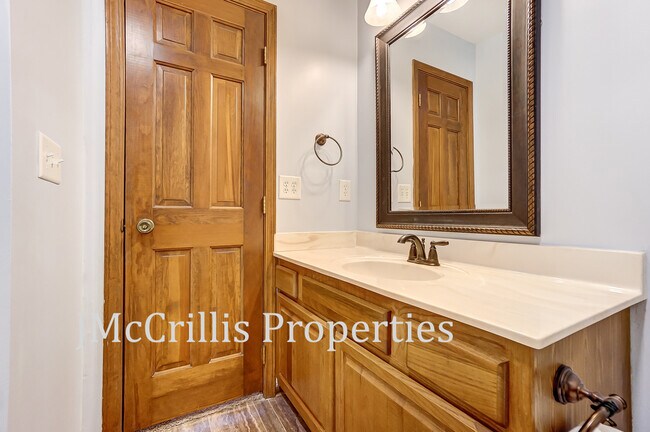 Building Photo - 9034 Dunmore Ln