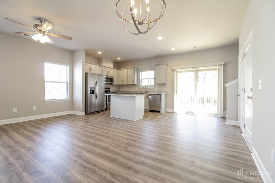 Building Photo - 109 Patagonia Rd