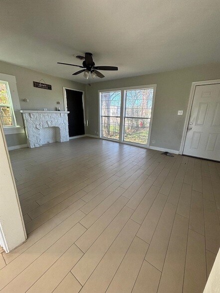 Building Photo - 109 Schilling Ave