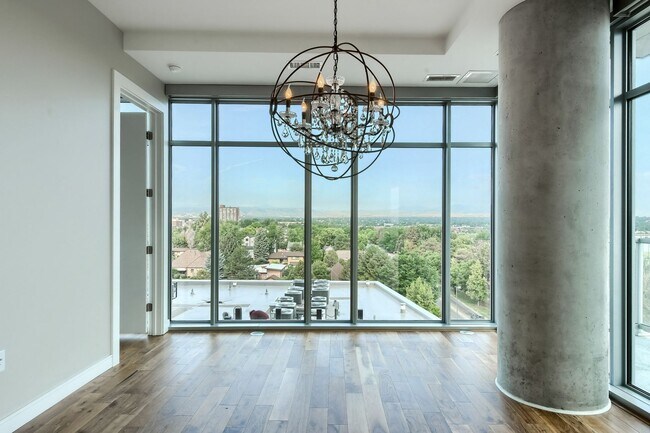 Building Photo - Two Bedroom Penthouse in Denver