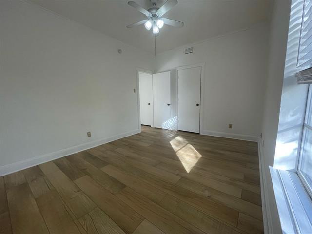 Building Photo - 202 S Willomet Ave