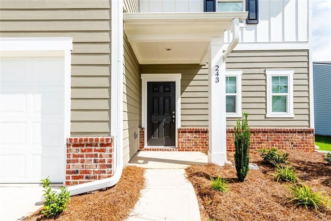 Building Photo - 243 Casteel Ln
