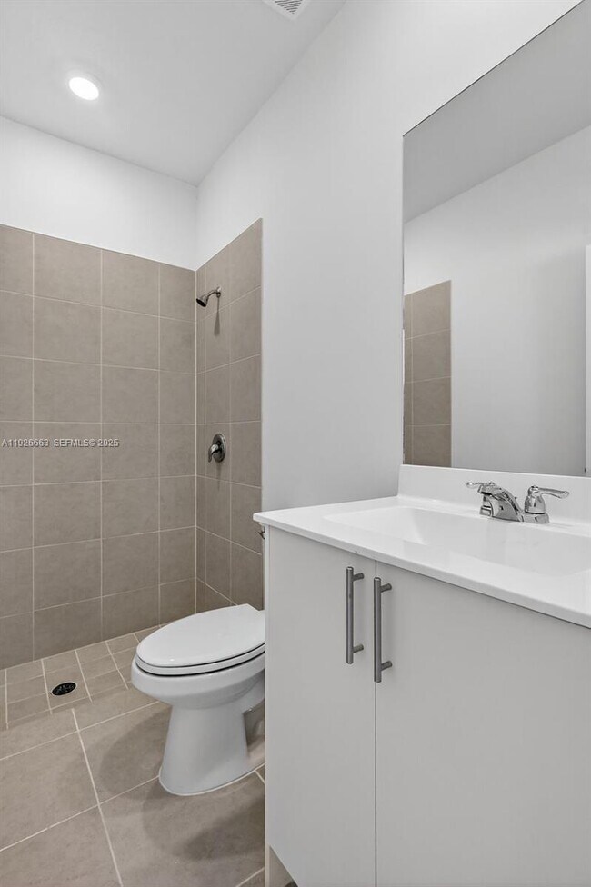 Building Photo - 13888 SW 261st Terrace