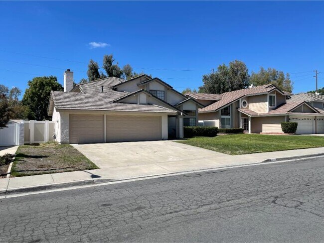 Building Photo - 41547 Yankee Run Ct
