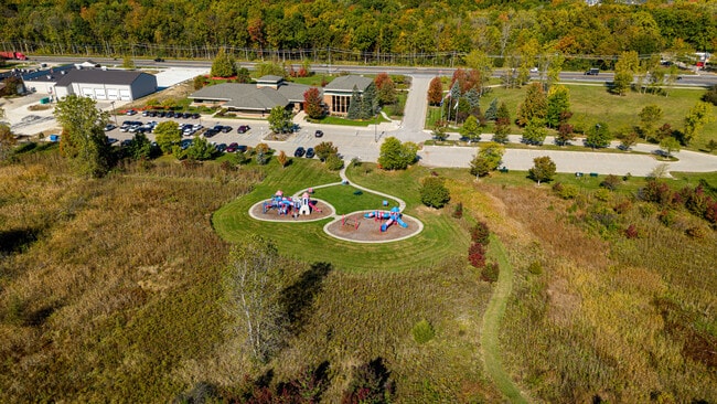 Building Photo - 4025 Rolling Meadow Ln