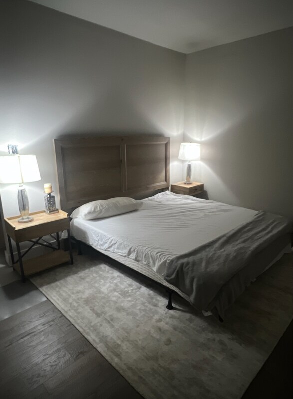 Building Photo - 1885 Staples Rd