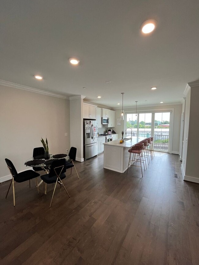 Building Photo - Stunning 2BD*, 3.5BA Raleigh Townhome with Bonus Office/Den on First Floor and 2-Car Attached Garage