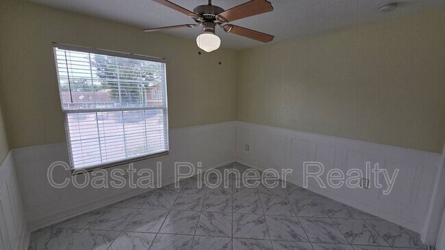 Building Photo - 5005 Dollarway Ct