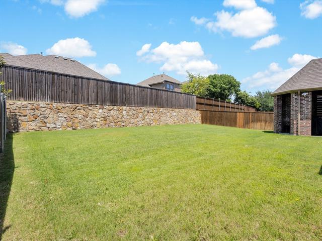 Building Photo - 214 Crestbrook Dr