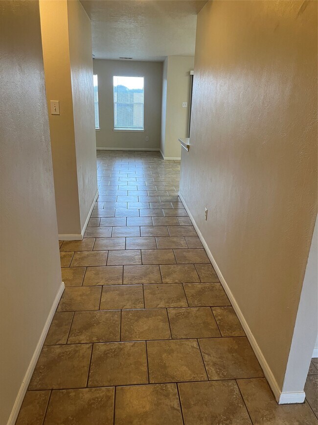 Building Photo - 3606 Starbridge Pointe Ln