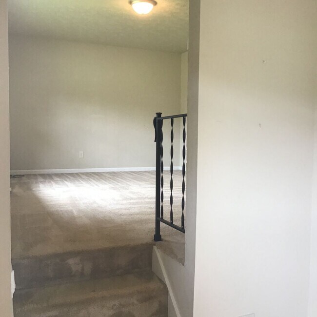 Building Photo - Dorsett6863