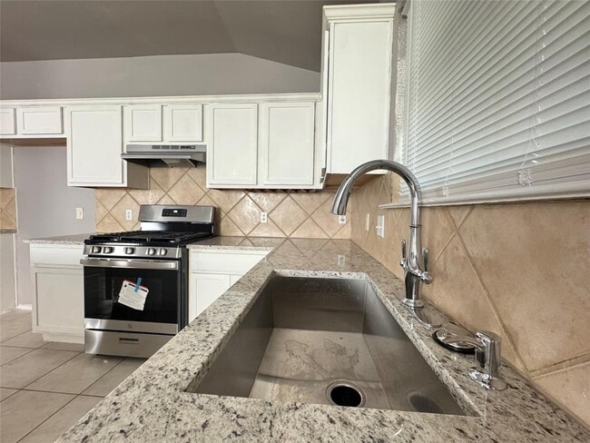 Building Photo - 1412 Vanilla Bean Dr