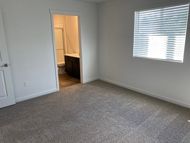 Building Photo - 3638 Glenna Pl