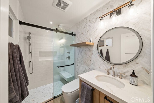 Building Photo - 34051 Alcazar Dr