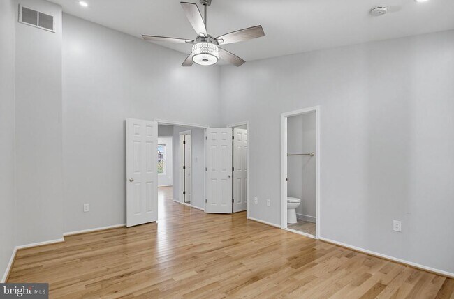 Building Photo - 7779 Chatfield Ln