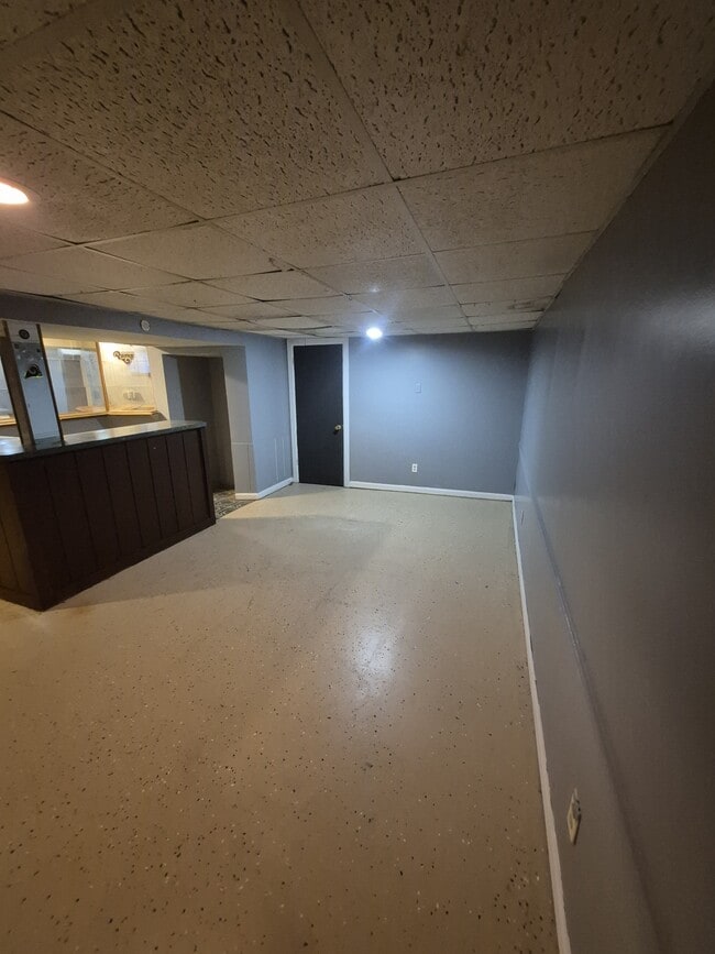 Building Photo - 1539 Comet Dr