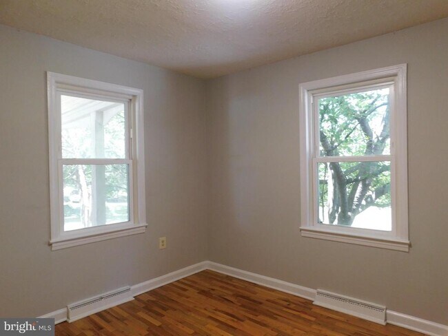 Building Photo - 2251 Senseny Rd