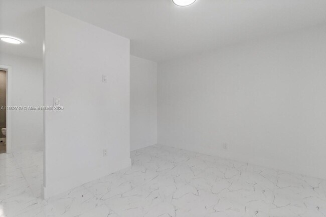 Building Photo - 17341 NW 53rd Ave