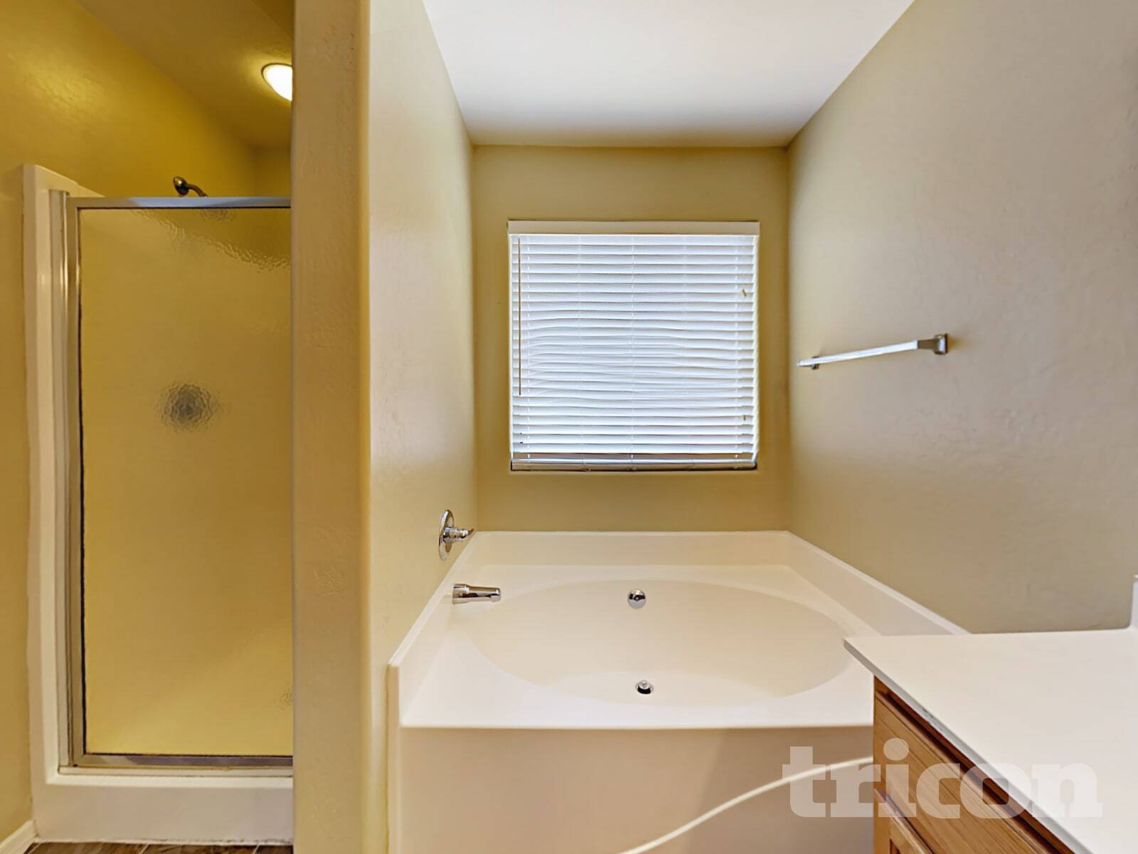 Building Photo - 17271 W Ashley Dr