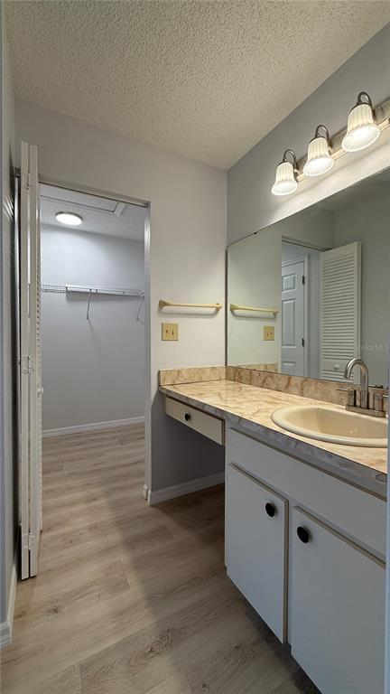 Building Photo - 555 Hunter Cir