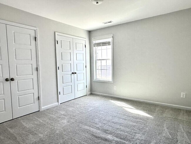 Building Photo - 1716 Ragsdale Rd