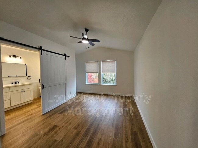 Building Photo - 11987 SW Horizon Blvd