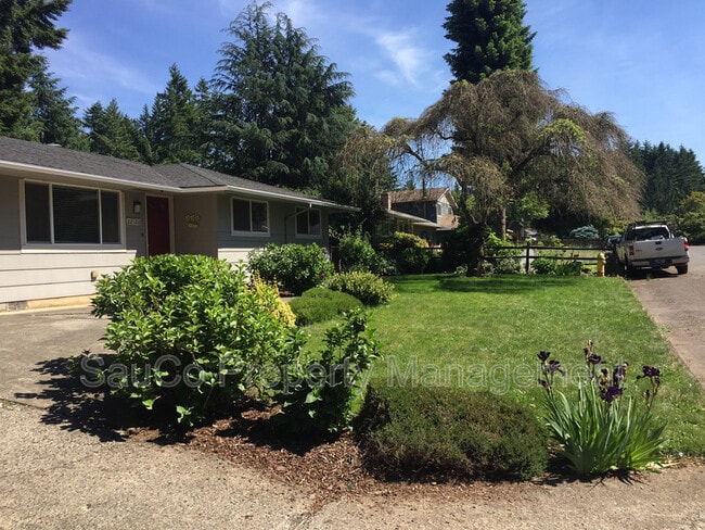 Building Photo - 22120 S Leslie Ave