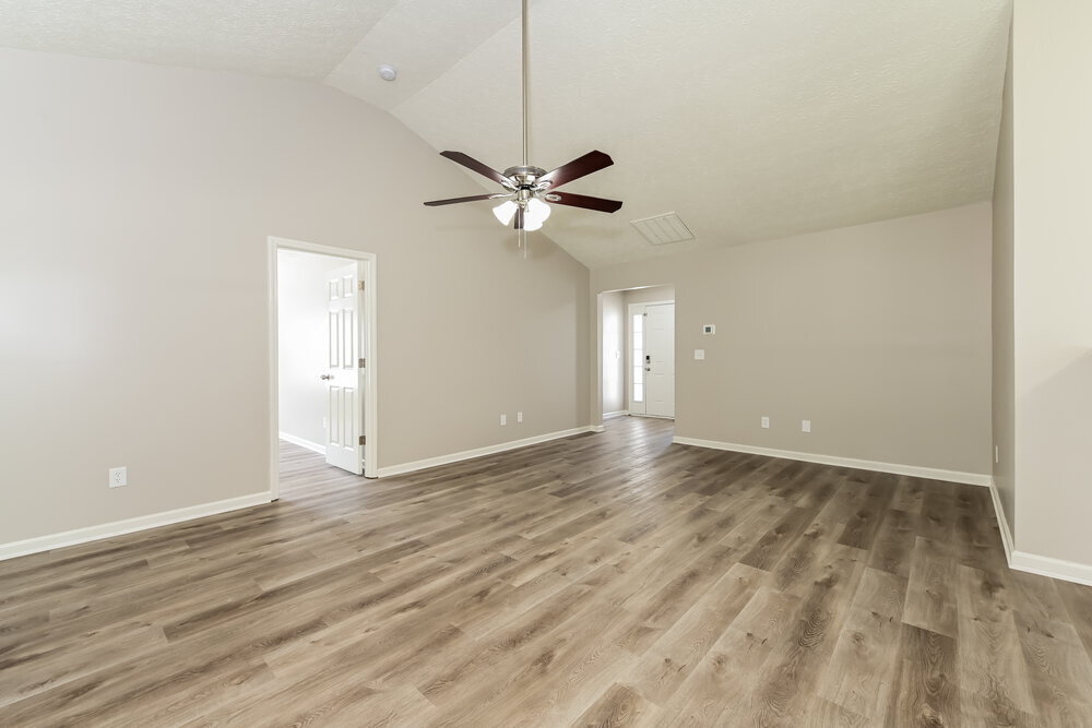 Building Photo - 1825 Courtyard Ln