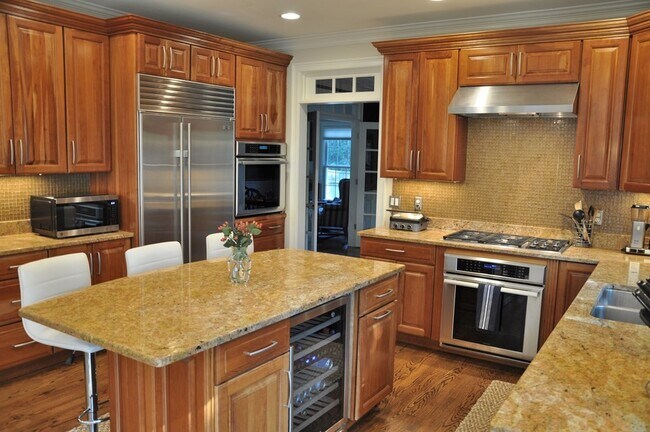 Building Photo - 27 Mellon Rd