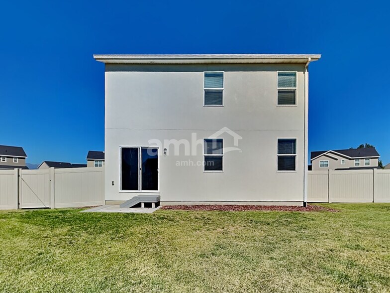 Building Photo - 1339 White St