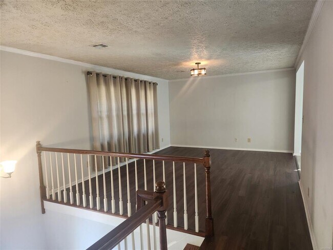 Building Photo - 3706 Jasmine Hill Rd