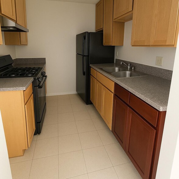 Primary Photo - 390 Avenue 57