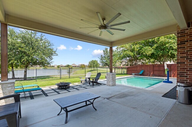 Building Photo - 20214 Parker Bend Ln