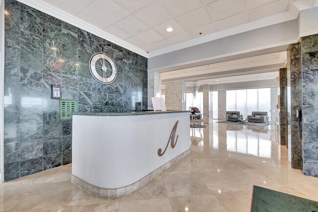 Building Photo - 5440 N Ocean Dr