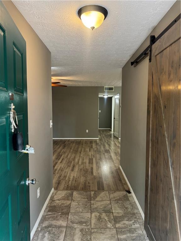 Building Photo - 903 Wynnes Ridge Cir SE