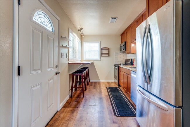 Building Photo - 1200 W Phillips St