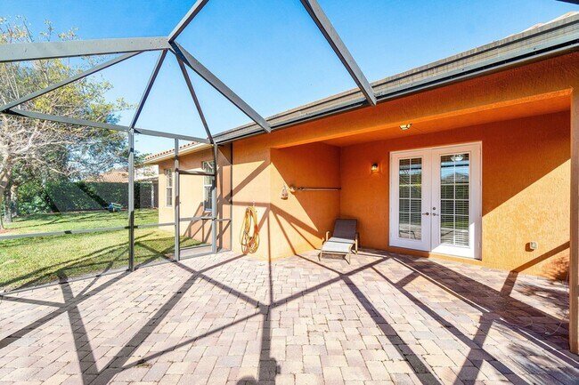 Building Photo - 10636 Ivanhoe Ln