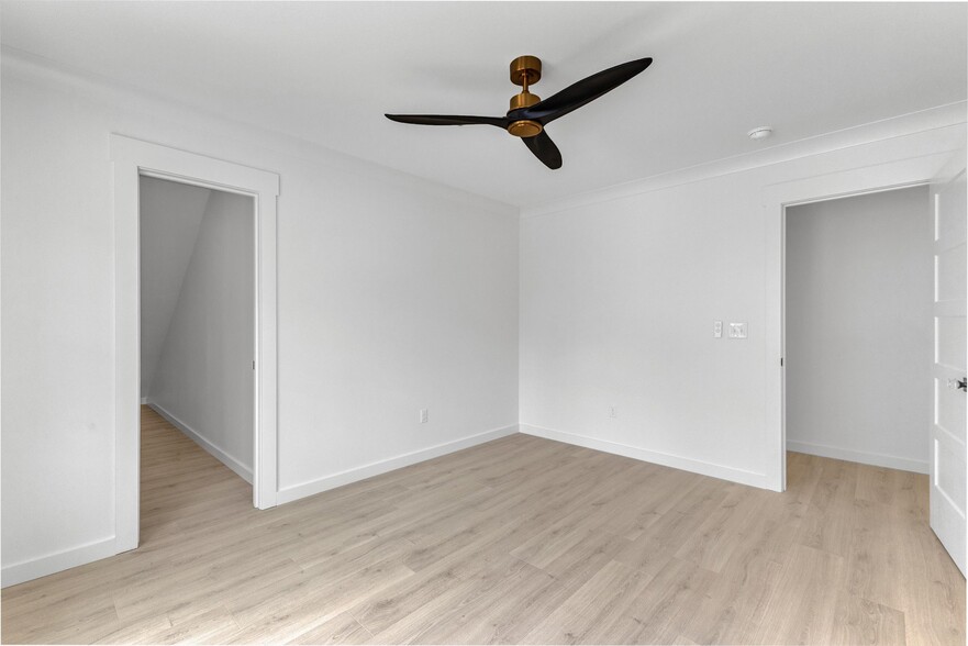 Building Photo - 801 N Elm St