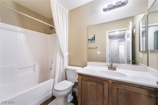 Building Photo - 10953 Toscano Gardens St