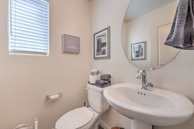 Building Photo - 6816 Citron Mist Ct