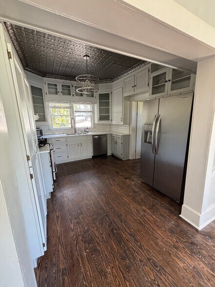 Building Photo - 311 Old Canton Rd