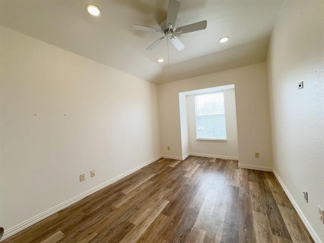 Building Photo - 1365 Mimosa Ln