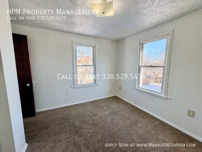 Building Photo - 2709 Abbott Pl NW