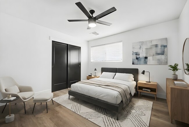 Building Photo - Tempe 5 bedroom 3 bath with pool and HUGE yard