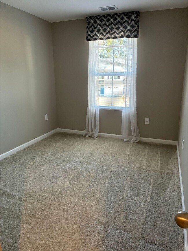 Building Photo - 132 Villa Grande St